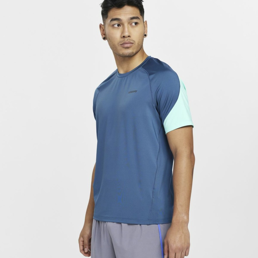 Clothing * | Saucony Exclusive Men'S Dash Short Sleeve